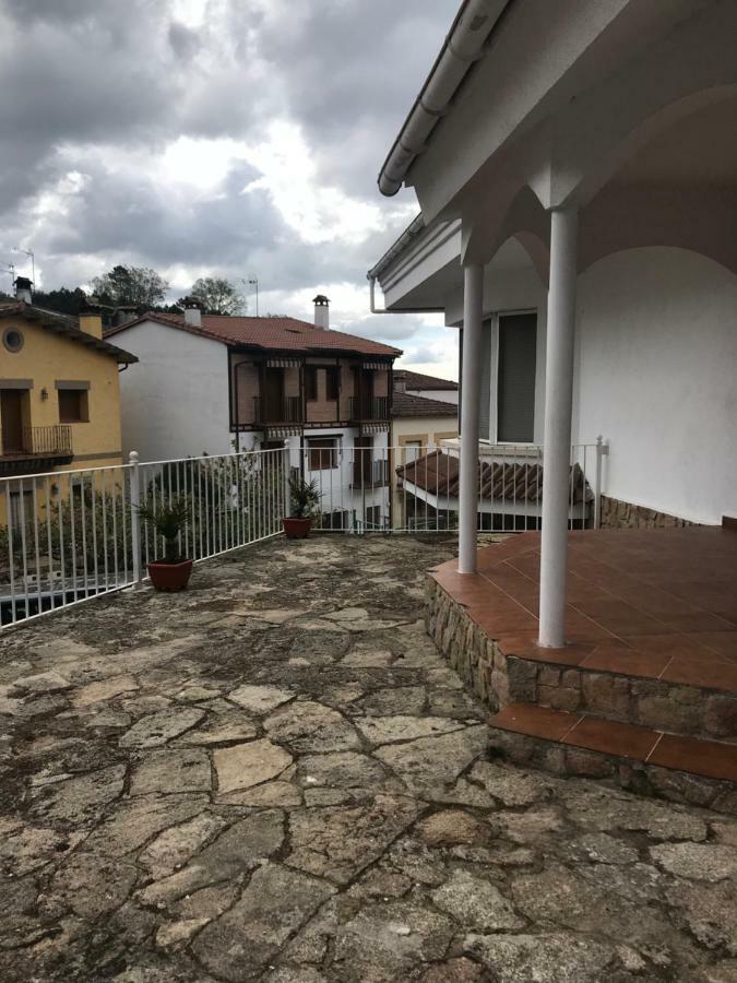 El Llano - El Hornillo, Tu Pueblo En La Sierra De Gredos. Βίλα Εξωτερικό φωτογραφία